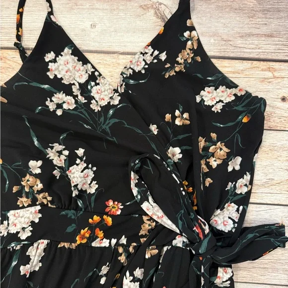 Kaileigh Floral Jumpsuit - Picture 3 of 3
